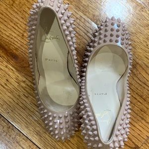 Christian Louboutin Beige Leather w Beige Fifi Spike Round Toe Pumps Size 41